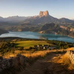 Le triève : villages et lac de Monteynard-Avignonet, Mont Aiguille